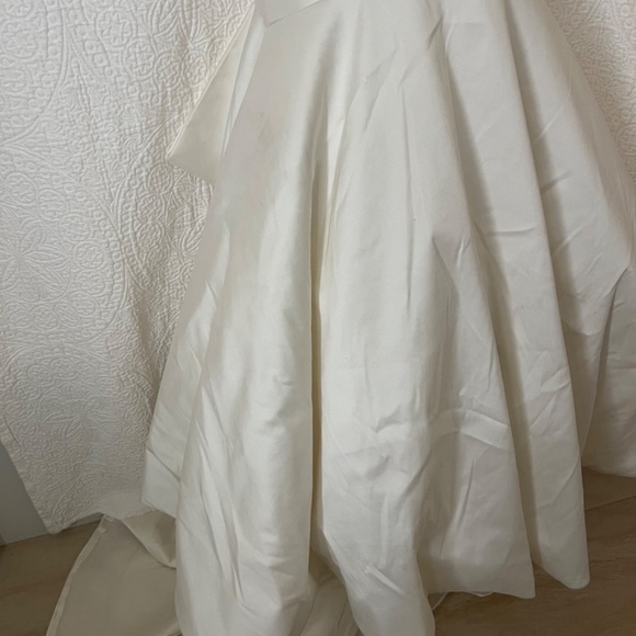 Badgley Mischka -Devina Dress size 4 - Picture 7 of 15